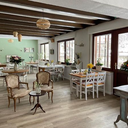 Bed&Breakfast Eifelpension Brueckenschenke Fuchshofen Екстер'єр фото