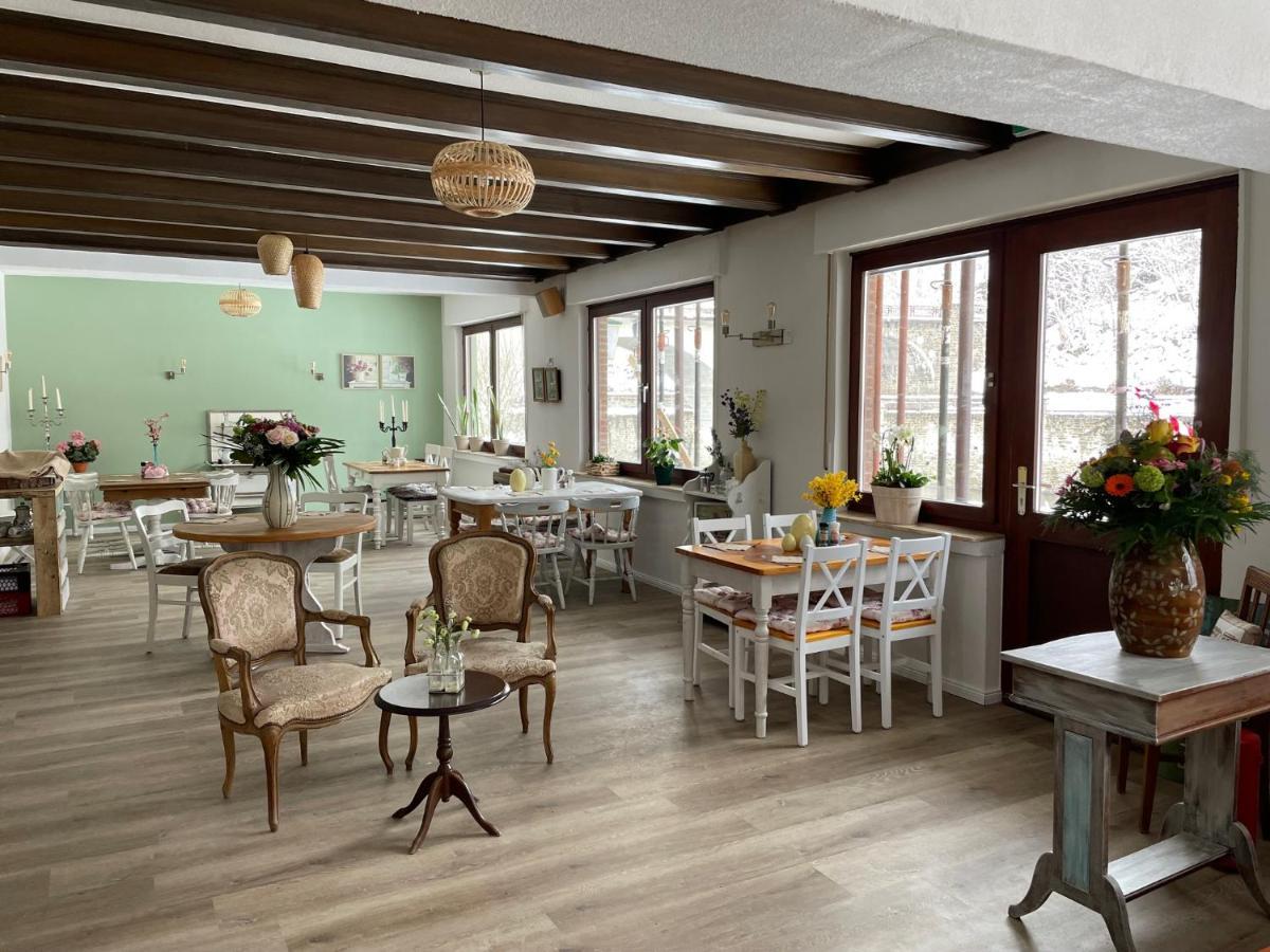 Bed&Breakfast Eifelpension Brueckenschenke Fuchshofen Екстер'єр фото