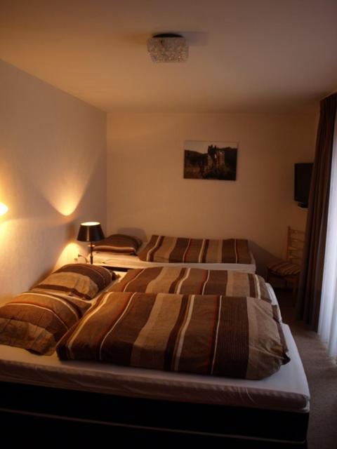 Bed&Breakfast Eifelpension Brueckenschenke Fuchshofen Екстер'єр фото